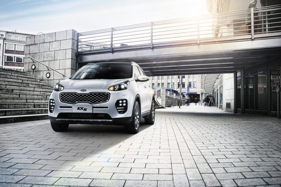  Kia KX5 2016 года  (фото 1 из 14)